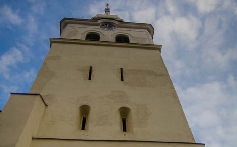 Parfum medieval în satul bihorean Albiș: O vizită la Biserica Reformată
